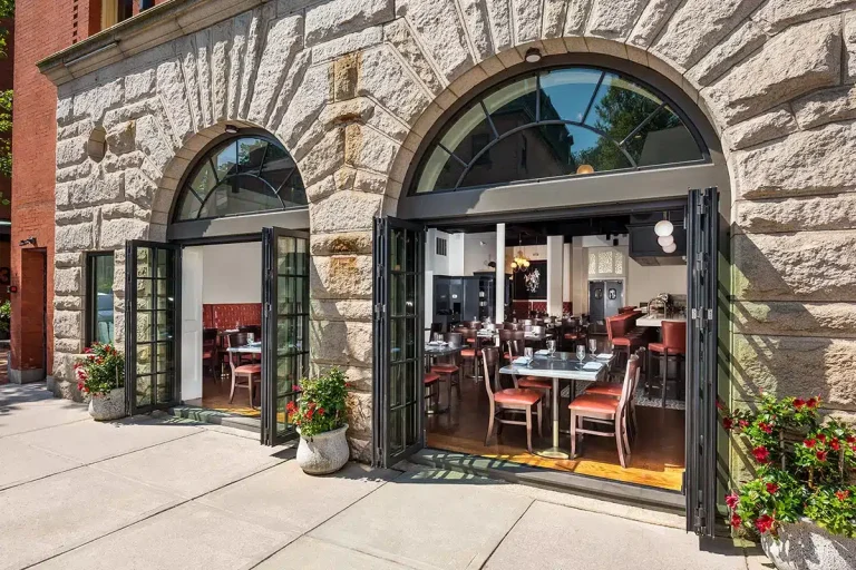 red-house-design-build-otra-a-sophisticated-restaurant-design-and-build-in-downtown-providence-001