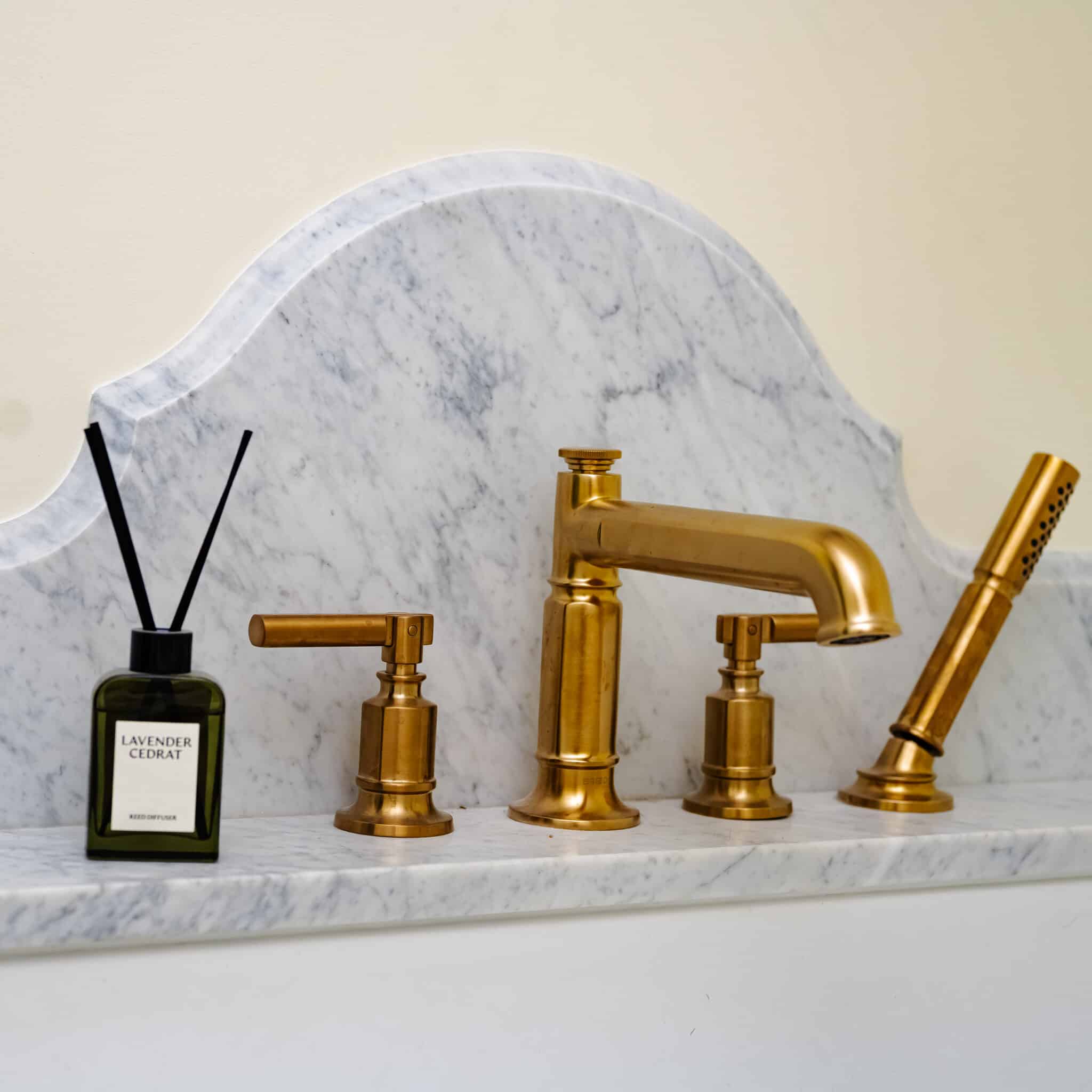 brass faucets for bathtub