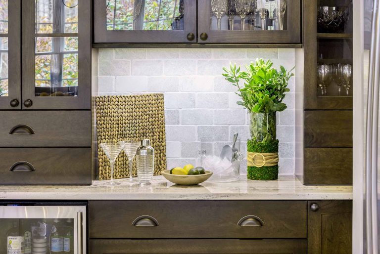duke_kitchen_bath_hall_002